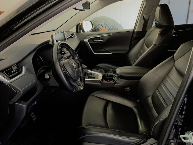 Toyota RAV4 2019, 102,000 km - 2.0 l - Bakı