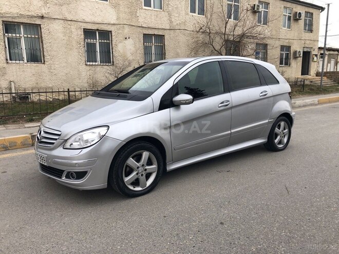 Mercedes B 200 2005, 383,800 km - 2.0 l - Bakı