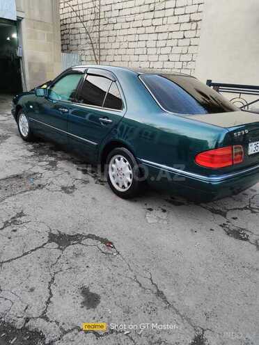 Mercedes E 230 1997, 230,000 km - 2.3 l - Ağstafa