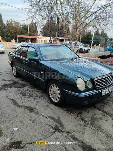 Mercedes E 230 1997, 230,000 km - 2.3 l - Ağstafa