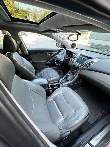 Hyundai Elantra 2014, 140,000 km - 1.8 l - Bakı