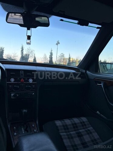 Mercedes C 250 1996, 604,580 km - 2.5 l - Sumqayıt