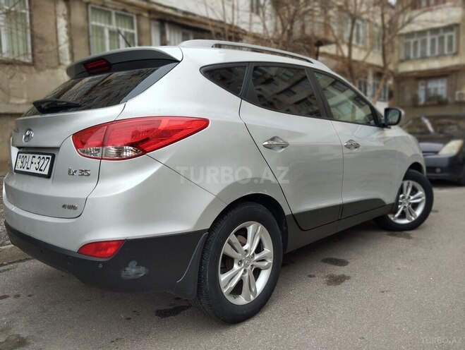 Hyundai ix35 2011, 258,000 km - 2.0 l - Bakı