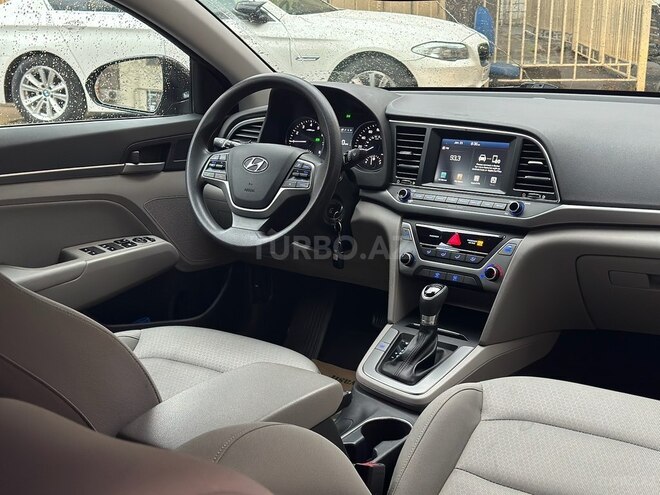 Hyundai Elantra 2017, 96,000 km - 2.0 l - Bakı
