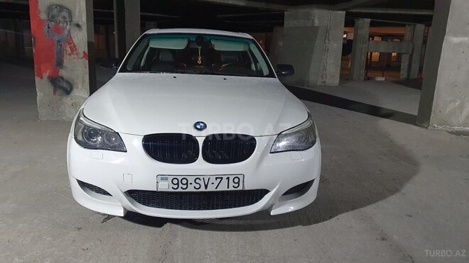 BMW 525 2005, 300,000 km - 2.5 l - Bakı