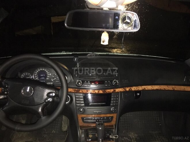 Mercedes E 220 2006, 297,520 km - 2.2 л - Bakı