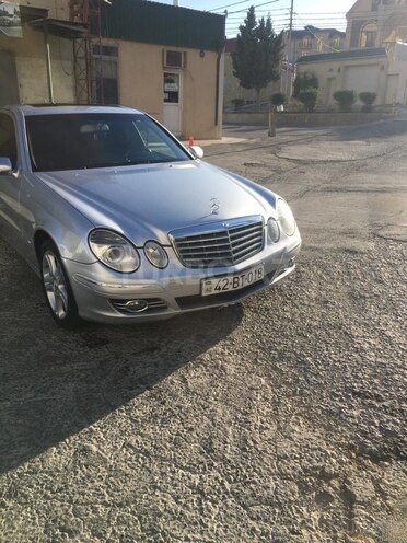 Mercedes E 220 2006, 297,520 km - 2.2 л - Bakı
