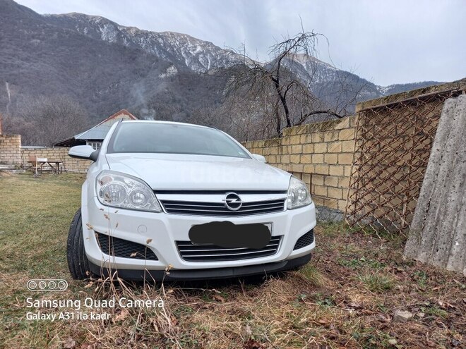 Opel Astra 2009, 176,000 km - 1.4 l - Bakı