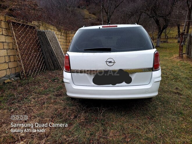 Opel Astra 2009, 176,000 km - 1.4 l - Bakı