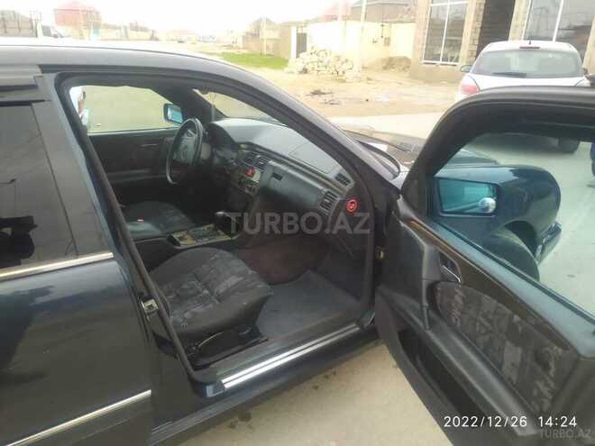 Mercedes E 230 1997, 395,319 km - 2.3 l - Bərdə