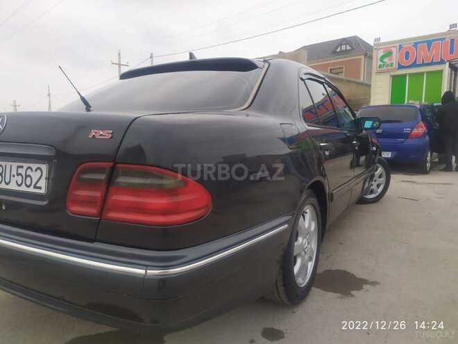Mercedes E 230 1997, 395,319 km - 2.3 l - Bərdə