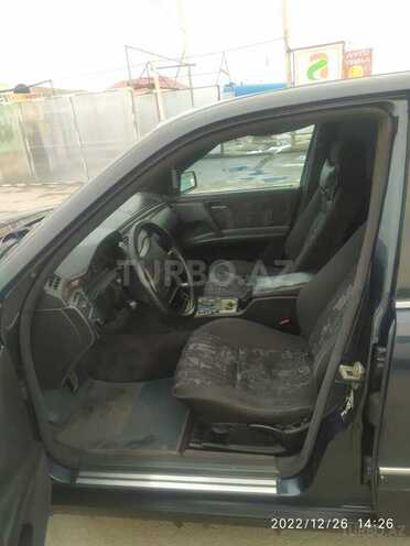 Mercedes E 230 1997, 395,319 km - 2.3 l - Bərdə