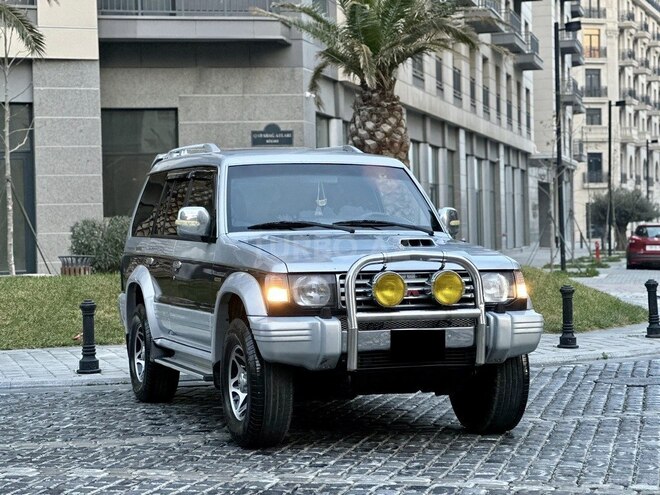 Mitsubishi Pajero 1995, 395,663 km - 2.8 l - Bakı
