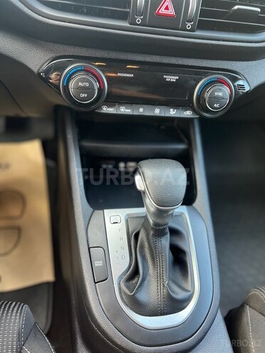 Kia Cerato 2019, 96,000 km - 2.0 л - Bakı