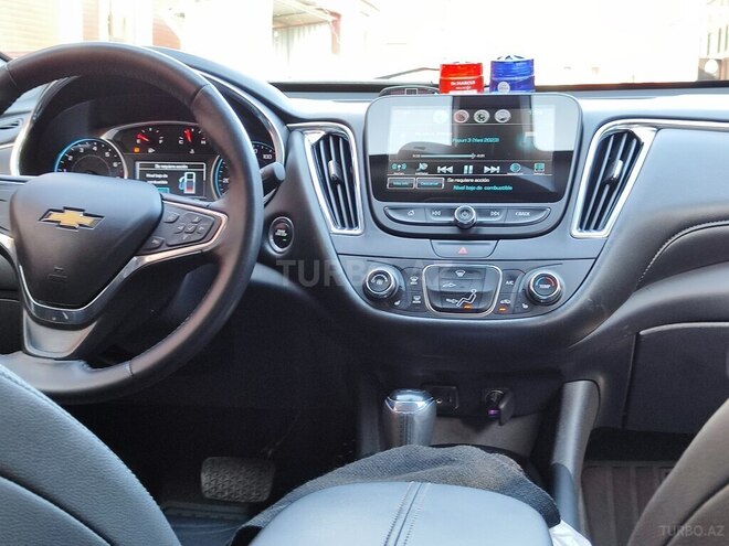 Chevrolet Malibu 2016, 66,000 km - 1.5 л - Şirvan