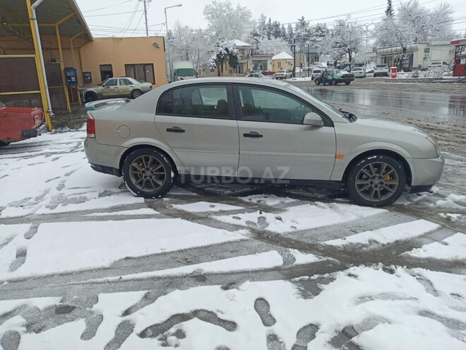 Opel Vectra 2002, 146,600 km - 1.8 l - Qazax