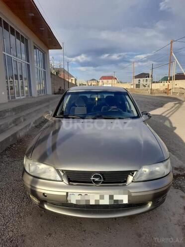 Opel Vectra 1996, 230,000 km - 1.6 l - Gəncə