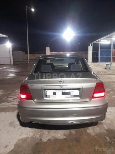 Opel Vectra 1996, 230,000 km - 1.6 l - Gəncə