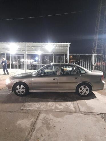 Opel Vectra 1996, 230,000 km - 1.6 l - Gəncə