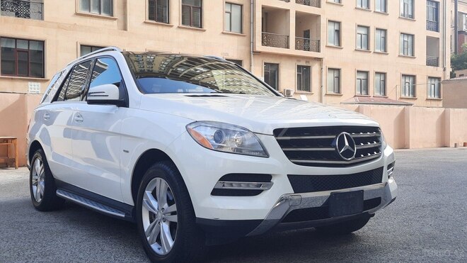Mercedes ML 350 2012, 179,000 km - 3.5 l - Bakı