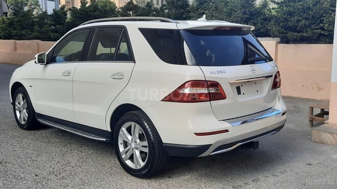 Mercedes ML 350 2012, 179,000 km - 3.5 l - Bakı