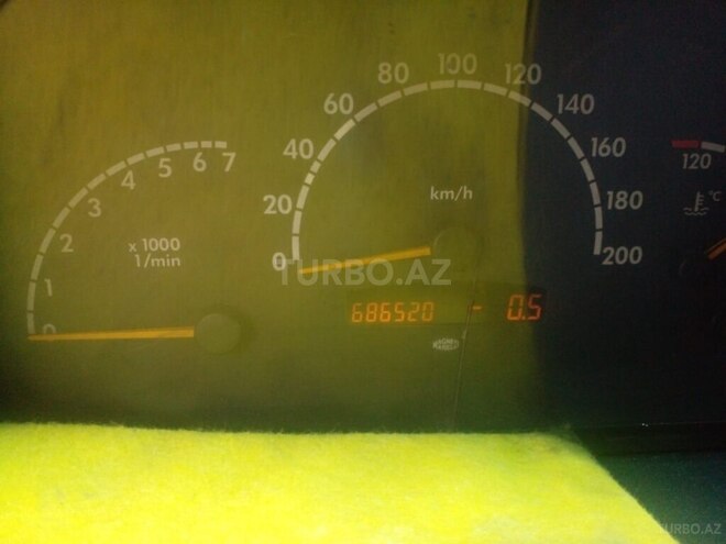 Mercedes Vito 2000, 686,520 km - 2.2 l - Sumqayıt