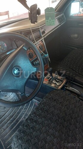 Mercedes 190 1992, 333,333 km - 2.0 l - Şamaxı