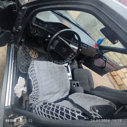 Mercedes E 230 1990, 367,865 km - 2.3 l - Bakı