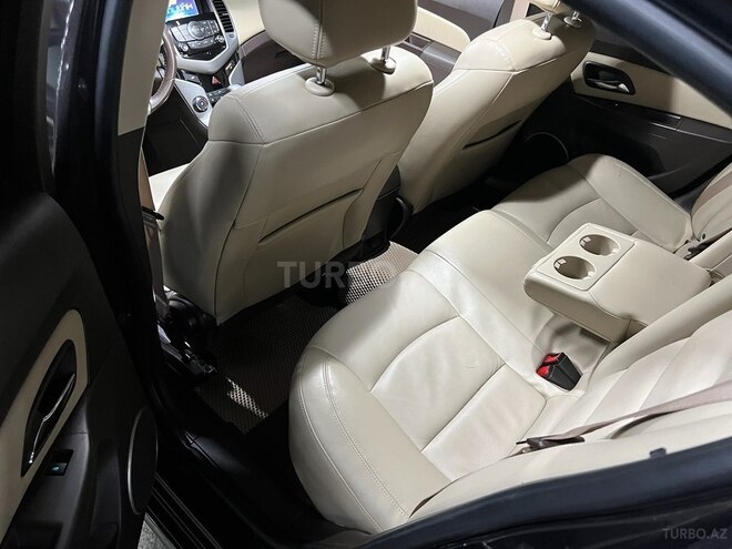 Chevrolet Cruze 2015, 213,000 km - 1.4 l - Gəncə