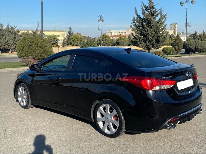 Hyundai Elantra 2011, 200,000 km - 1.8 l - Bakı