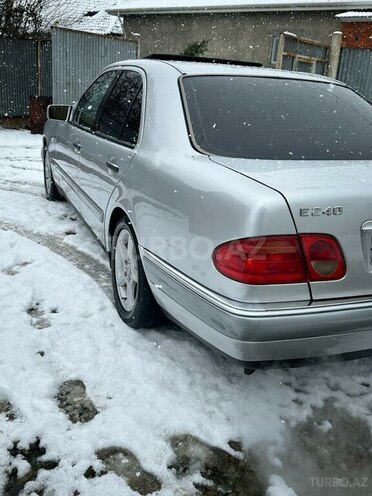 Mercedes E 240 1998, 378,500 km - 2.4 l - Sumqayıt