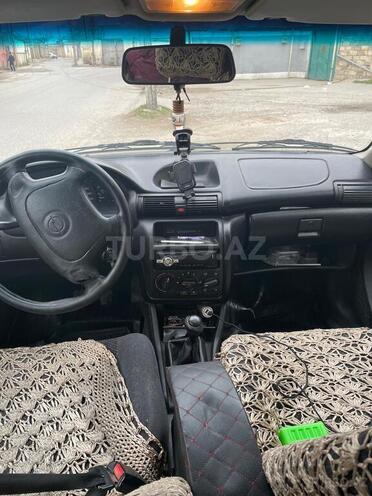 Opel Astra 1997, 300,000 km - 1.6 l - Bakı