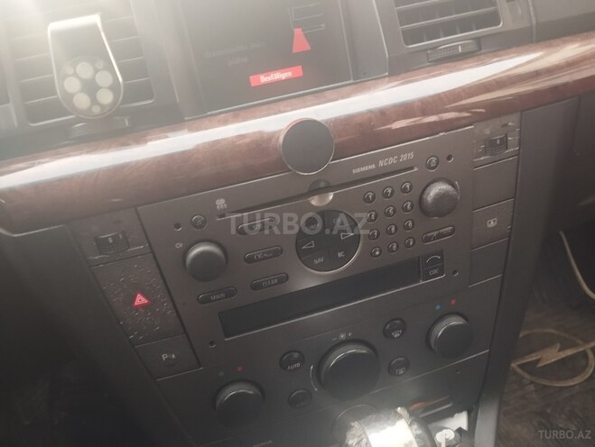 Opel Vectra 2002, 176,896 km - 2.2 l - Bakı