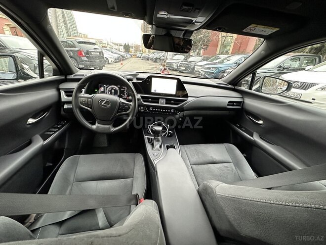 Lexus UX 250h 2022, 8,250 km - 2.5 l - Bakı