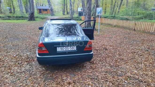 Mercedes C 180 1994, 350,000 km - 1.8 l - Qusar