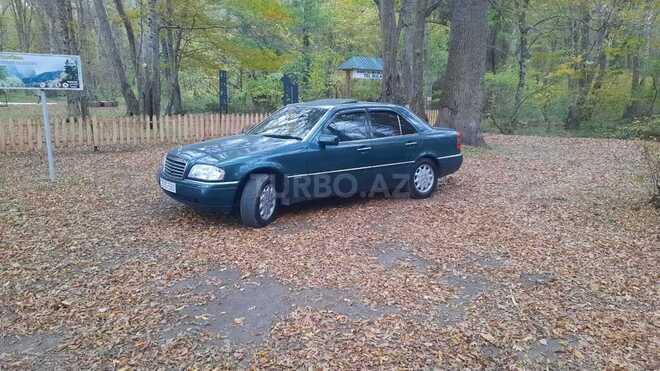 Mercedes C 180 1994, 350,000 km - 1.8 l - Qusar