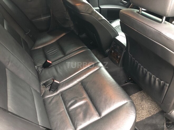 BMW 525 2005, 225,000 km - 2.5 l - Bakı
