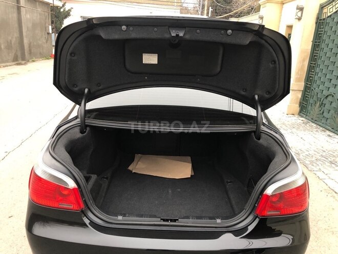 BMW 525 2005, 225,000 km - 2.5 l - Bakı