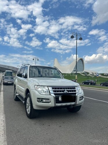 Mitsubishi Pajero 2016, 97,000 km - 3.0 l - Bakı