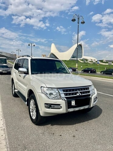 Mitsubishi Pajero 2016, 97,000 km - 3.0 l - Bakı