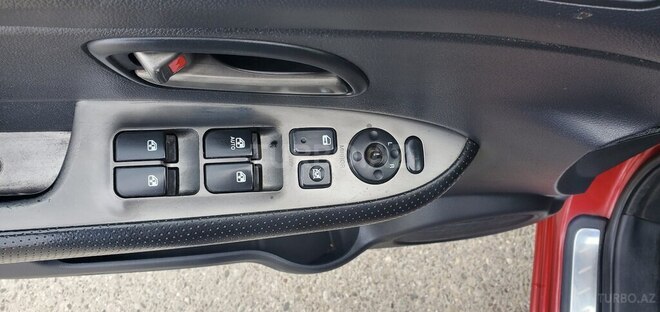Kia Carens 2007, 300,000 km - 2.0 l - Bakı