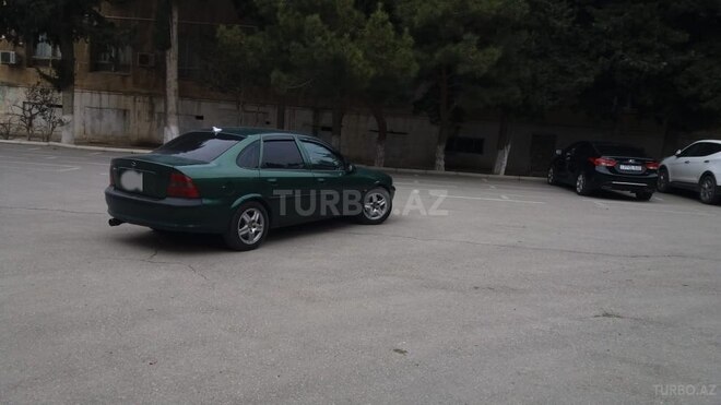 Opel Vectra 1996, 321,753 km - 2.0 л - Bakı
