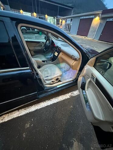 Mercedes C 240 2003, 125,000 km - 2.6 l - Bakı