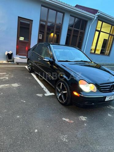 Mercedes C 240 2003, 125,000 km - 2.6 l - Bakı