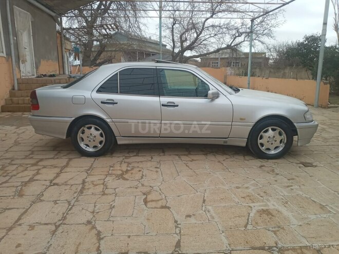 Mercedes C 230 1998, 335,721 km - 2.3 l - Bakı