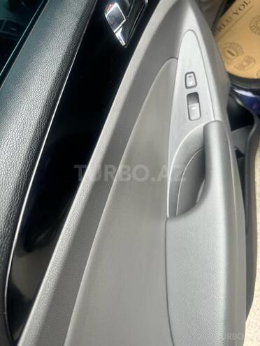 Hyundai Sonata 2013, 291,613 km - 2.0 l - Bakı