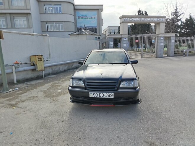 Mercedes C 230 1997, 190,000 km - 2.3 l - Bakı