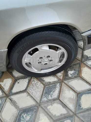 Mercedes E 200 1993, 360,111 km - 2.0 l - Şəmkir