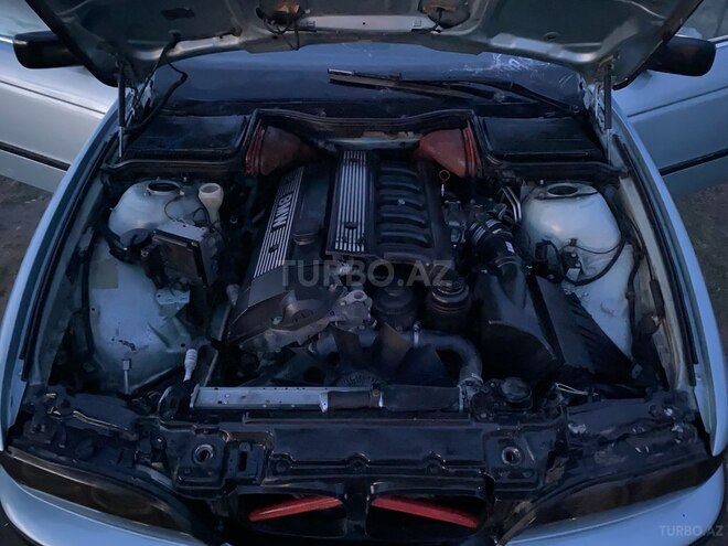BMW 520 1996, 400,000 km - 2.0 l - Ağdam