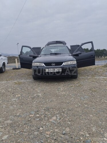 Opel Vectra 2001, 320,000 km - 1.8 l - Tovuz